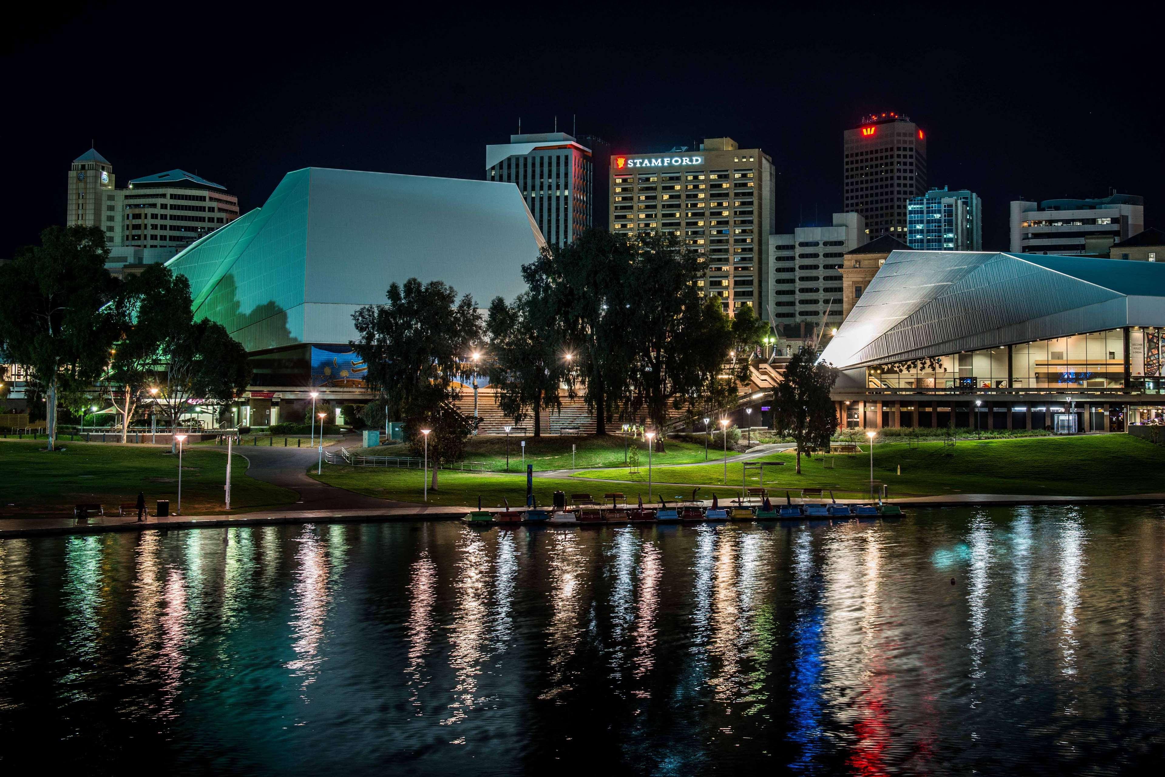 מלון Stamford Plaza אדלייד מראה חיצוני תמונה Adelaide Convention Centre